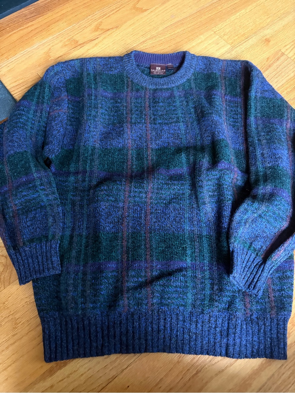Nordstrom Men's Blue and Green Plaid Crewneck Sweater